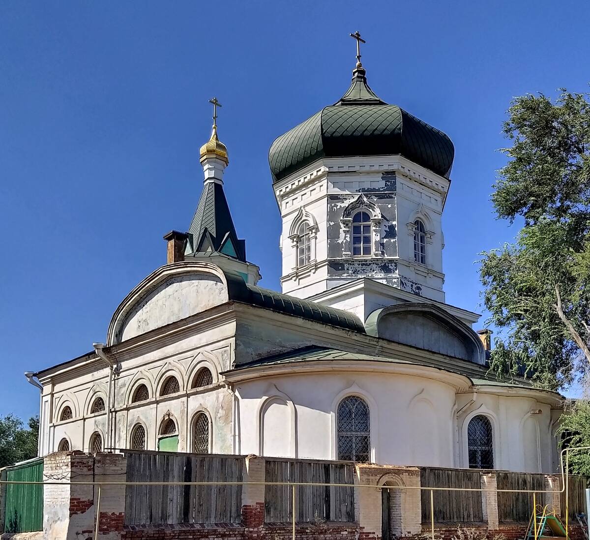 Церковь Покрова Пресвятой Богородицы (старообрядческая), Астрахань (Астрахань, город, Астраханская область). фасады