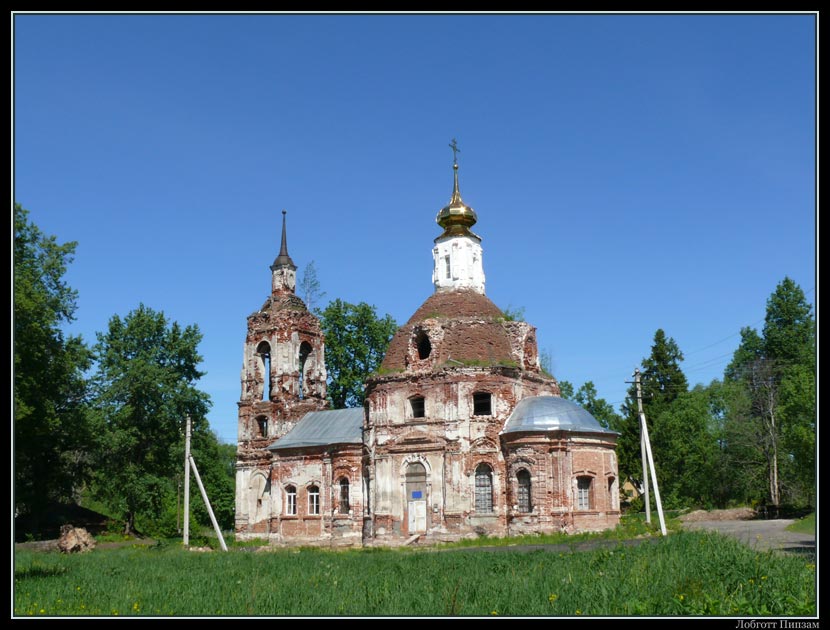 Омофорово. Церковь Покрова Пресвятой Богородицы. фасады