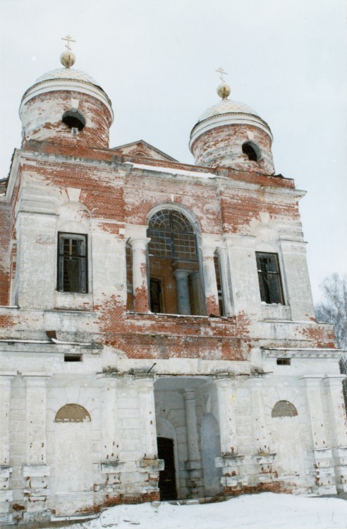 Рощино. Церковь Воскресения Христова. фасады, западный фасад