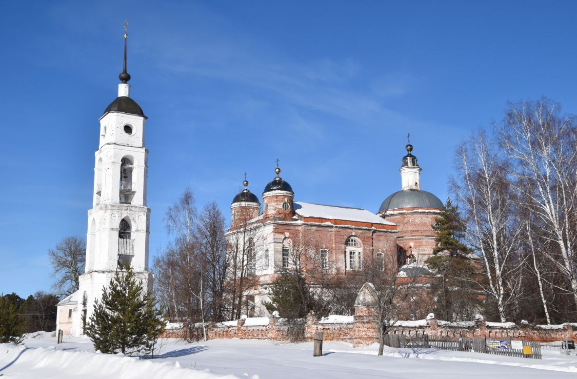 Рощино. Церковь Воскресения Христова. фасады, Церковь Воскресения Христова после восстановления