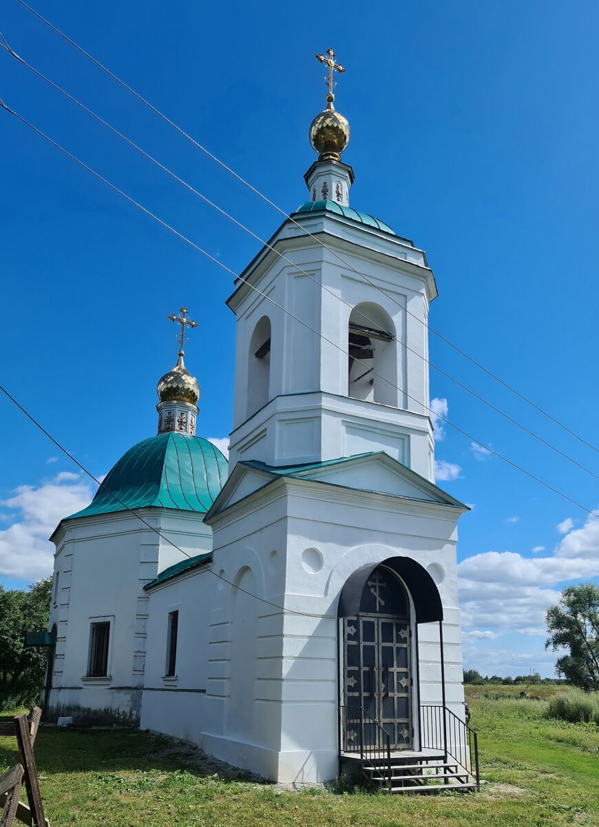 Церковь Николая Чудотворца, Черкутино (Собинский район, Владимирская область). общий вид в ландшафте, Вид с северо-запада