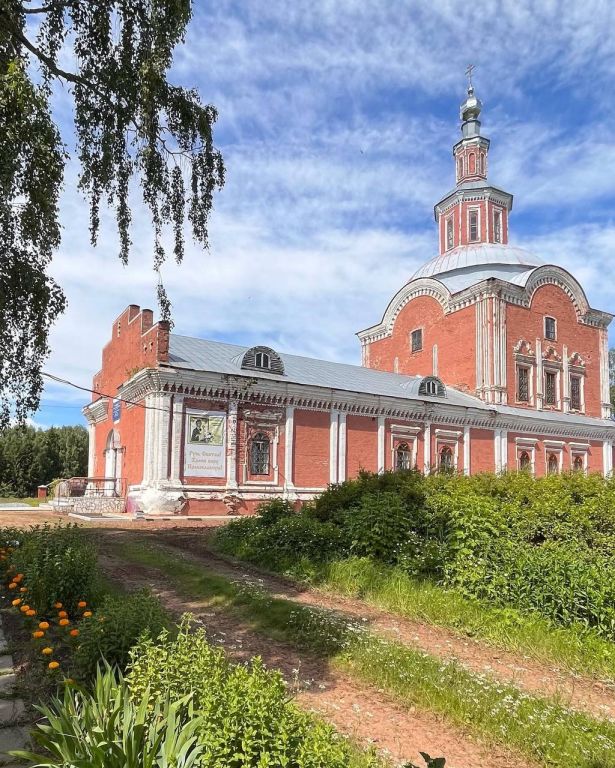 Церковь иконы Божией Матери 