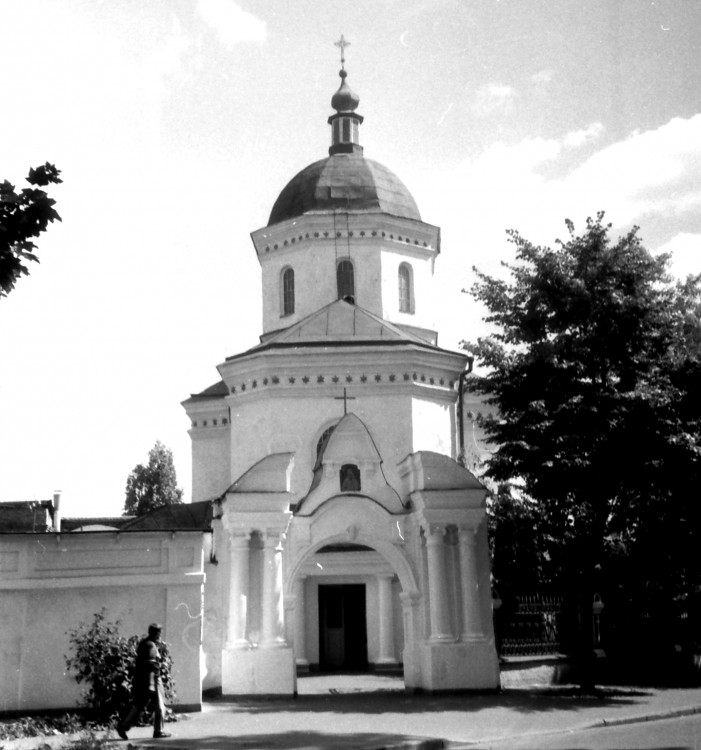 Церковь Илии Пророка, Подол (Подольский район, Украина, г. Киев). фасады