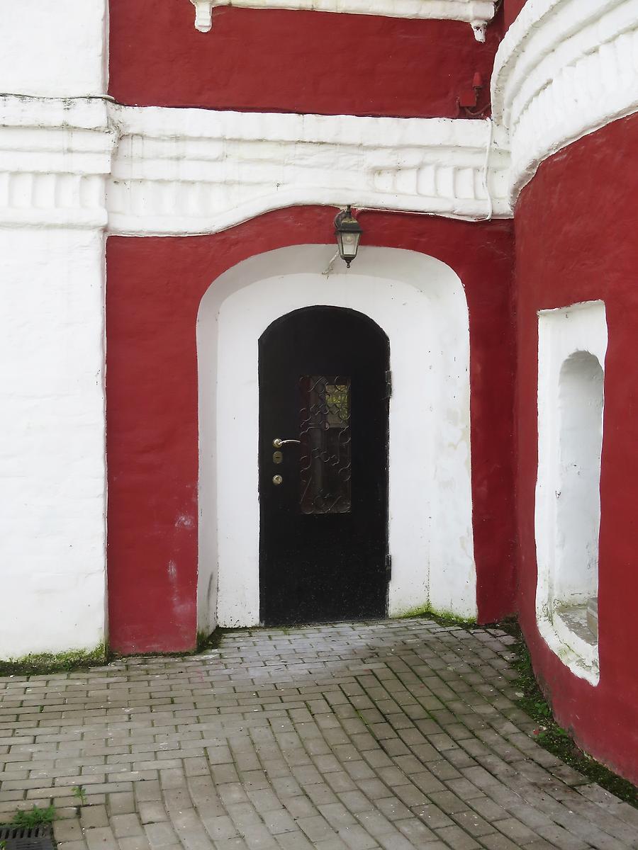 архитектурные детали. Богоявленский монастырь. Церковь Смоленской иконы Божией Матери, Углич (Угличский район, Ярославская область)