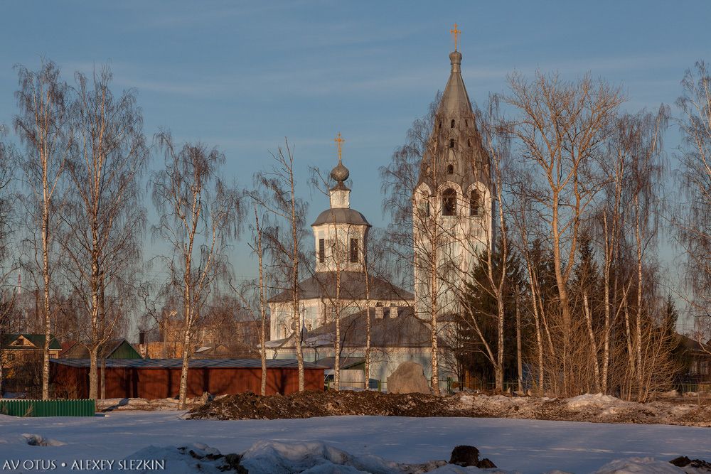 Чухлома. Церковь Успения Пресвятой Богородицы. фасады