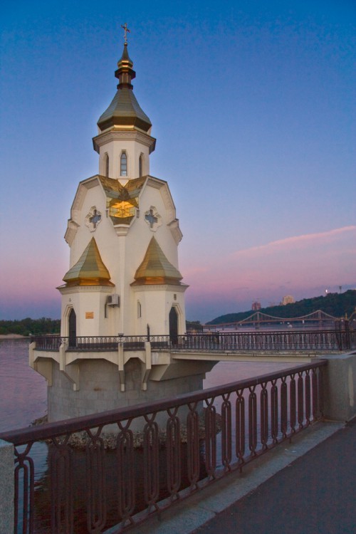 Киев. Церковь Николая Чудотворца (Николы на водах). фасады