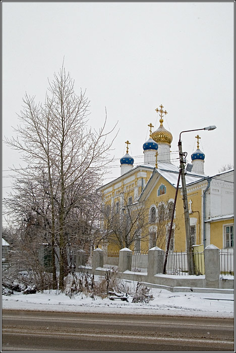 Кашира. Церковь Флора и Лавра. фасады