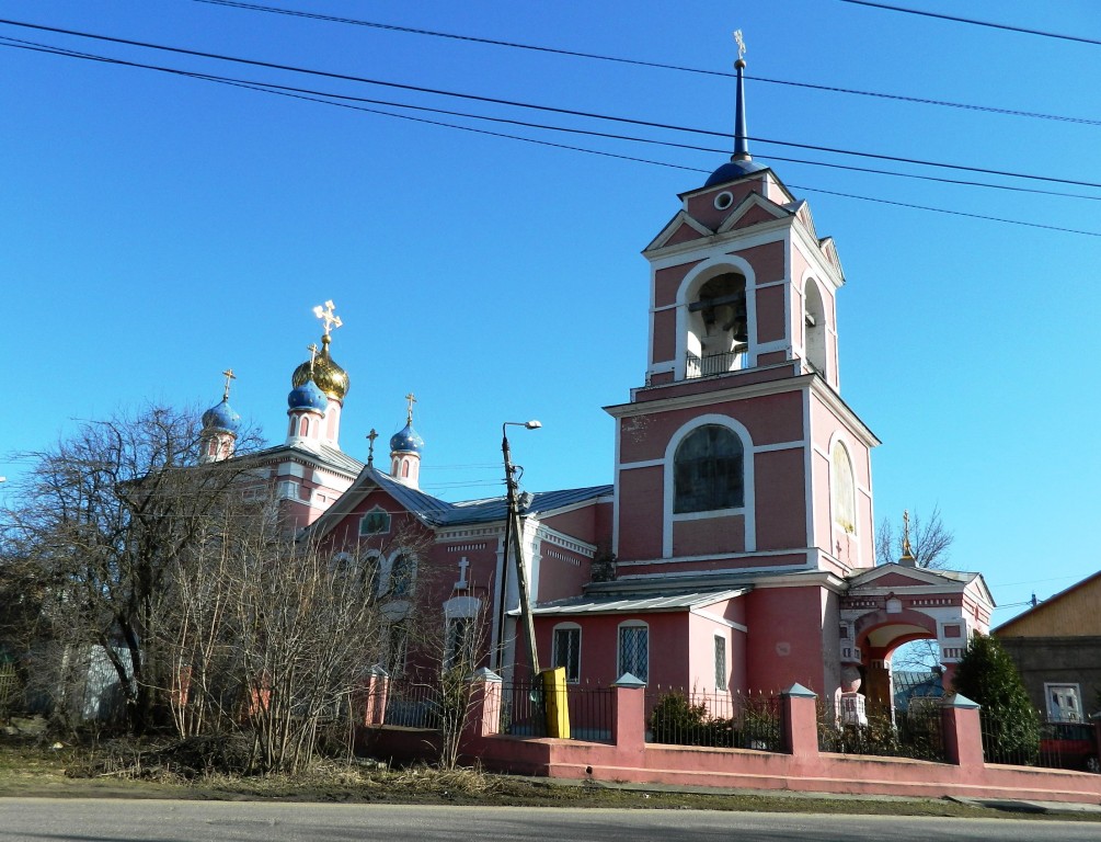 Кашира. Церковь Флора и Лавра. фасады