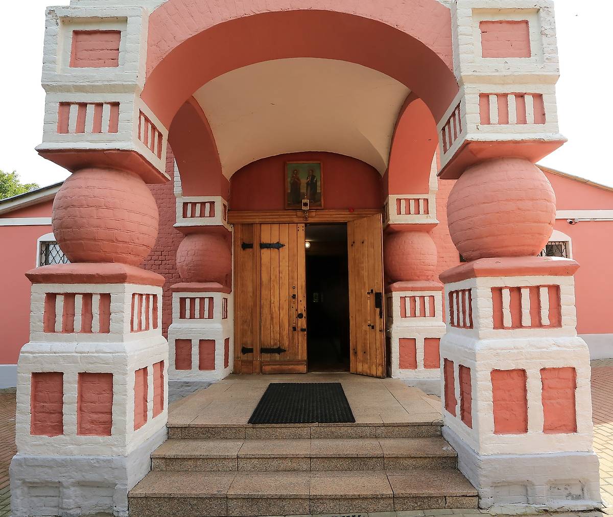 архитектурные детали. Церковь Флора и Лавра, Кашира (Каширский городской округ, Московская область)