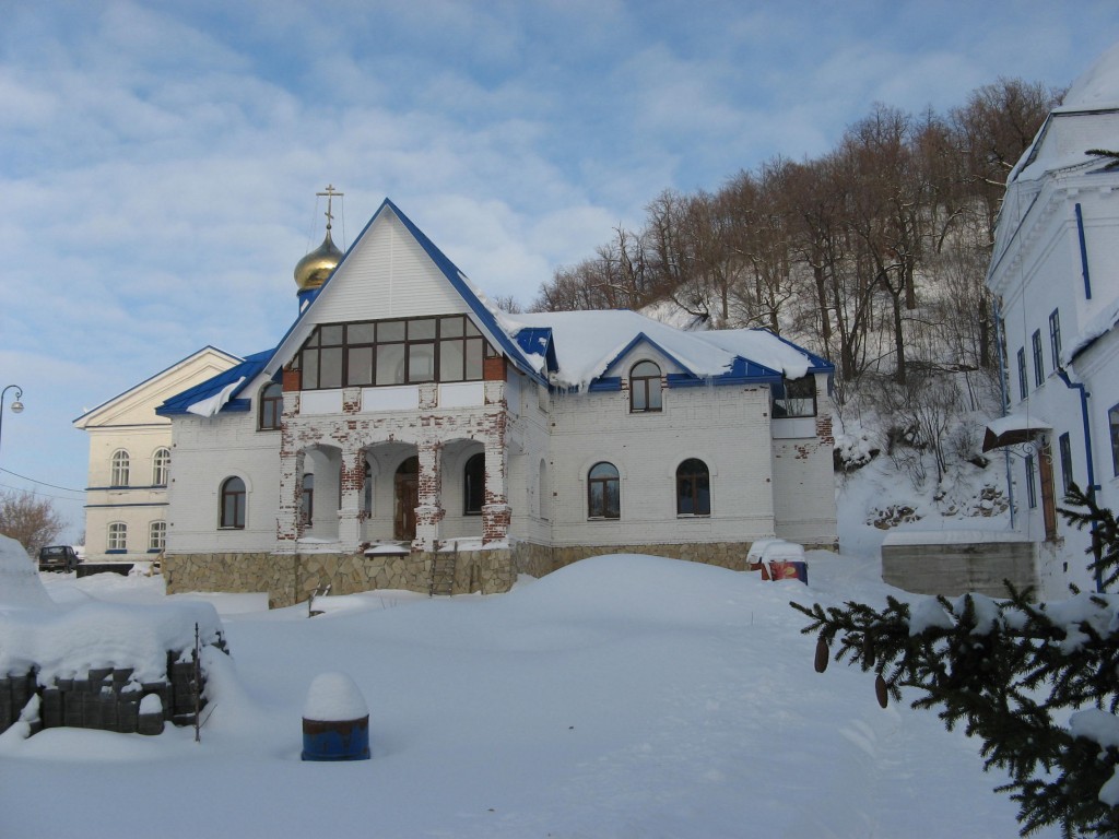 Макарьевская пустынь, Макарьевская пустынь (Верхнеуслонский район, Республика Татарстан). дополнительная информация, Архиерейский корпус