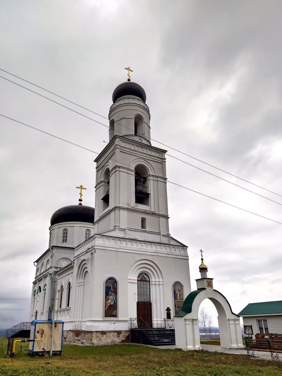 Церковь Преображения Господня, Кадницы (Кстовский район, Нижегородская область). фасады