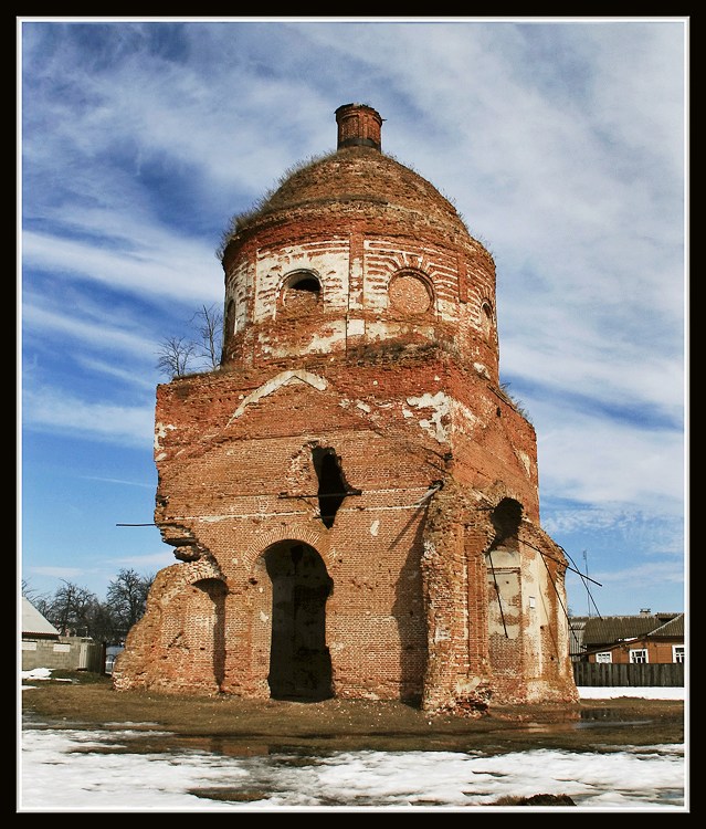 Церковь Успения Пресвятой Богородицы, Карачев (Карачевский район, Брянская область). фасады