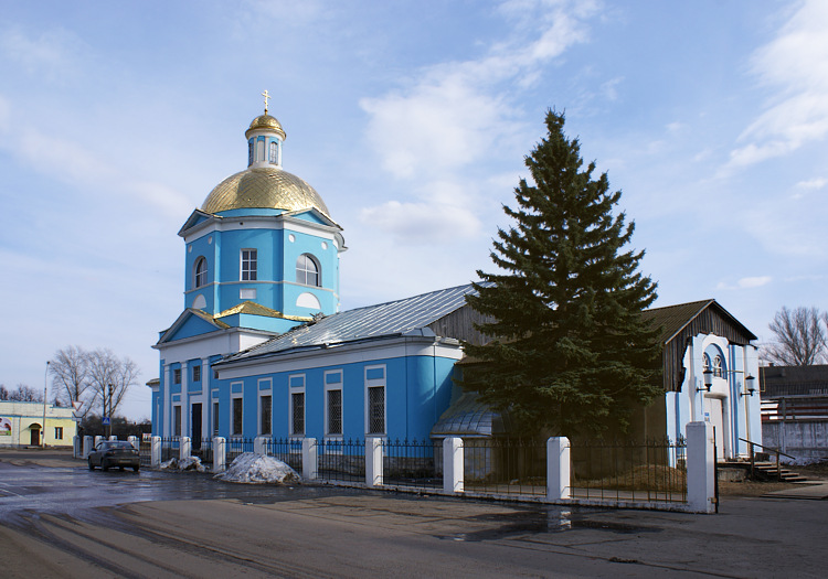 Кашира. Церковь Вознесения Господня. общий вид в ландшафте