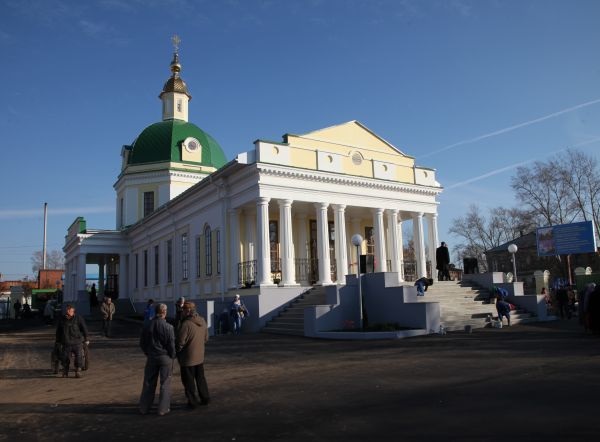 Сарапул. Церковь Покрова Пресвятой Богородицы. фасады