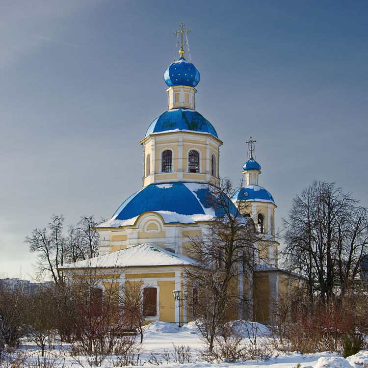 Ясенево. Церковь Петра и Павла. фасады