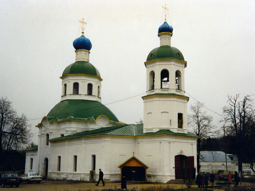 Церковь ясенево петра. Петропавловский храм Ясенево.