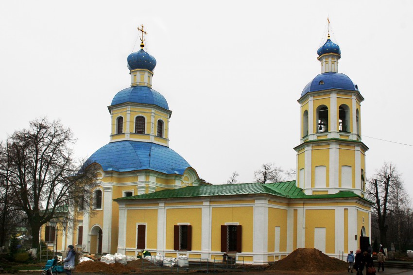 Церковь Петра и Павла, Ясенево (Юго-Западный административный округ (ЮЗАО), г. Москва). фасады