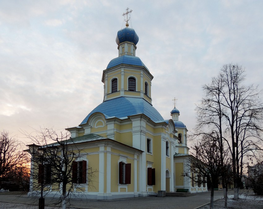 Ясенево. Церковь Петра и Павла. фасады