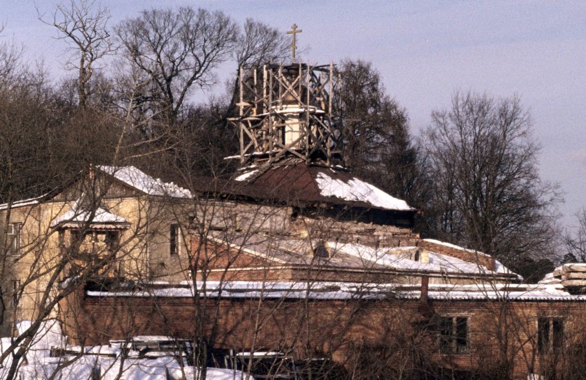 Левобережный. Церковь Космы и Дамиана в Космодемьянском. фасады