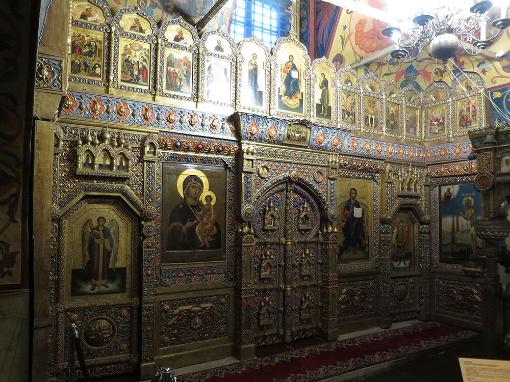 Собор Покрова Пресвятой Богородицы на Рву, Тверской (Центральный административный округ (ЦАО), г. Москва). интерьер и убранство, Иконостас церкви Василия Блаженного собора)