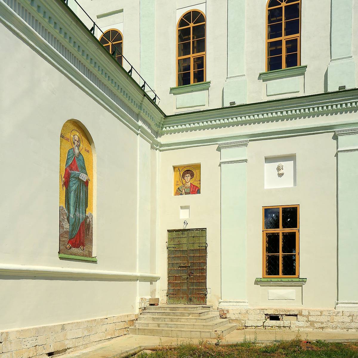 архитектурные детали. Церковь Воздвижения Креста Господня, Свердлово (Конаковский район, Тверская область)