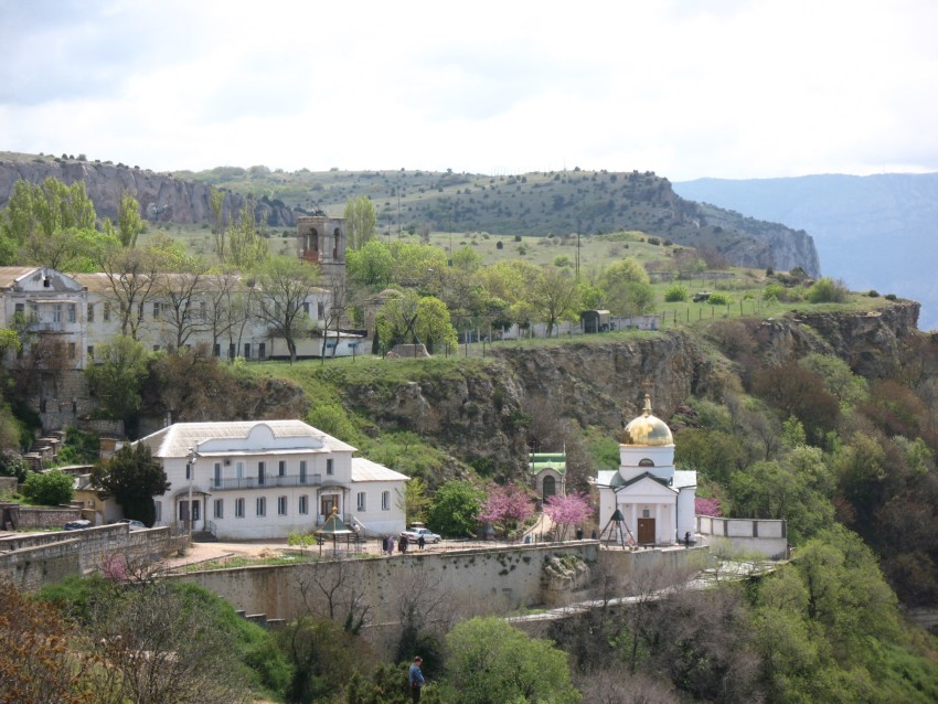 Балаклавский Георгиевский монастырь, Фиолент (Балаклавский район, г. Севастополь). общий вид в ландшафте, Общий вид монастыря Георгия Победоносца