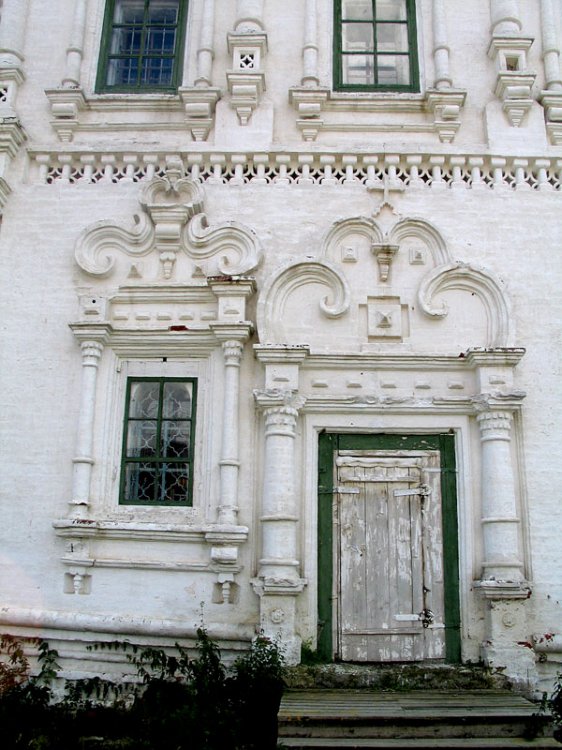 Церковь Николая Чудотворца, Ныроб (Чердынский район, Пермский край). архитектурные детали