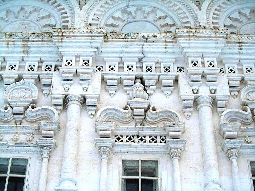 Ныроб. Церковь Николая Чудотворца. архитектурные детали, декор основного объема, южный фасад
