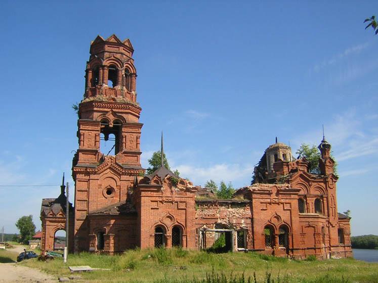 Покча. Церковь Благовещения Пресвятой Богородицы. фасады