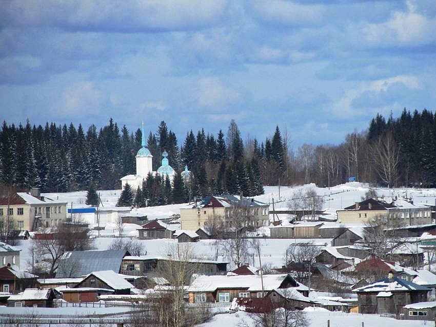 Церковь Всех Святых, Чердынь (Чердынский район, Пермский край). общий вид в ландшафте, вид с колокольни Воскресенского собора