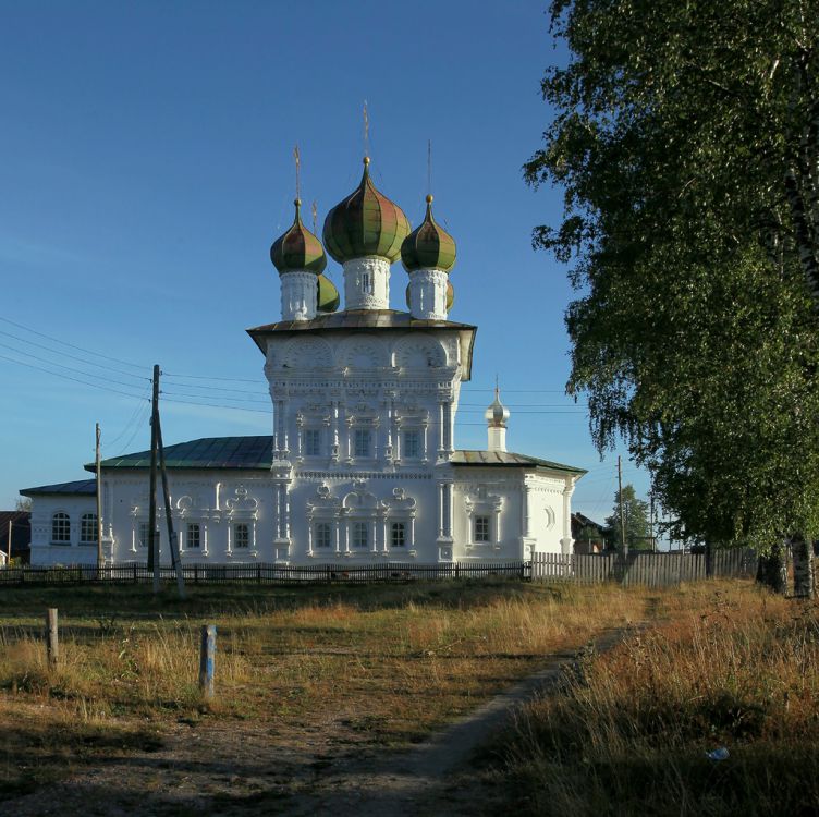 Ныроб. Церковь Николая Чудотворца. фасады