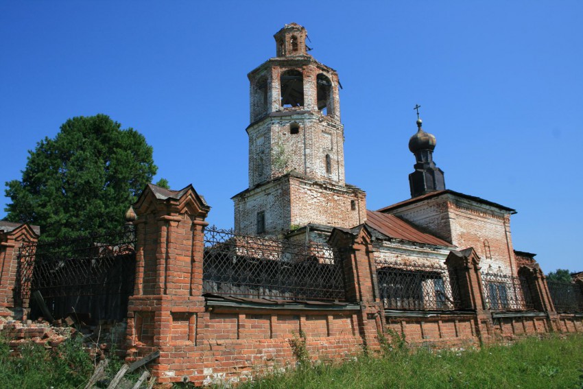 Церковь Рождества Христова, Искор (Чердынский район, Пермский край). фасады