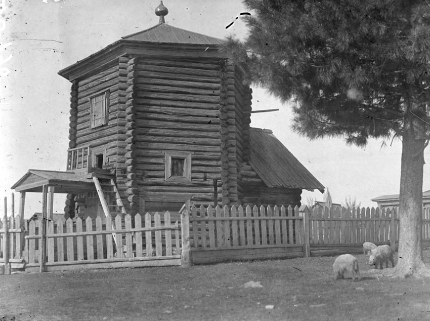 Пянтег. Церковь Богоявления Господня. архивная фотография, Пянтег. Старая церковь летом 1919 года
