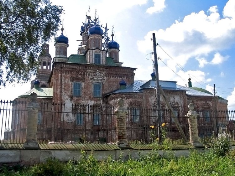 Усолье. Спасо-Преображенский женский монастырь. Собор Спаса Преображения. фасады