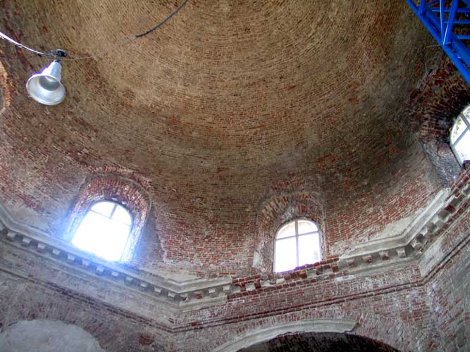 Церковь Николая Чудотворца, Усолье (Усольский район, Пермский край). интерьер и убранство