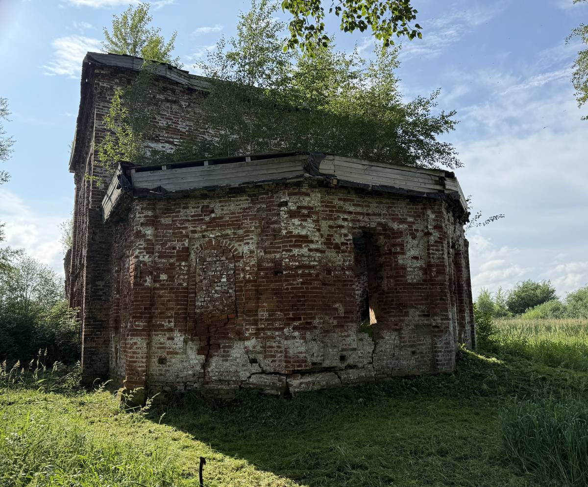 Церковь Владимирской иконы Божией Матери, Усолье (Усольский район, Пермский край). фасады, Вид с востока