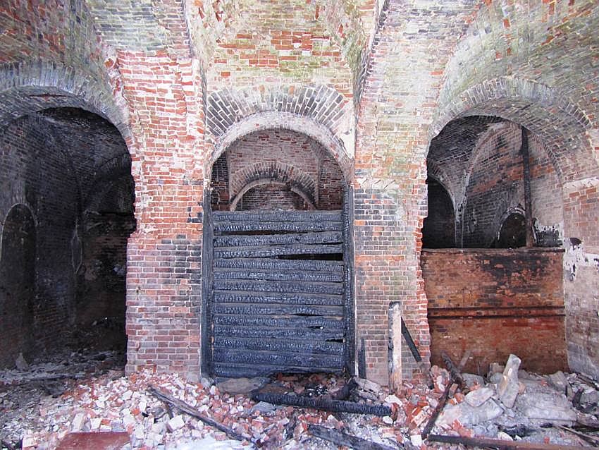 Церковь Преображения Господня, Пыскор (Усольский район, Пермский край). интерьер и убранство, в трапезной