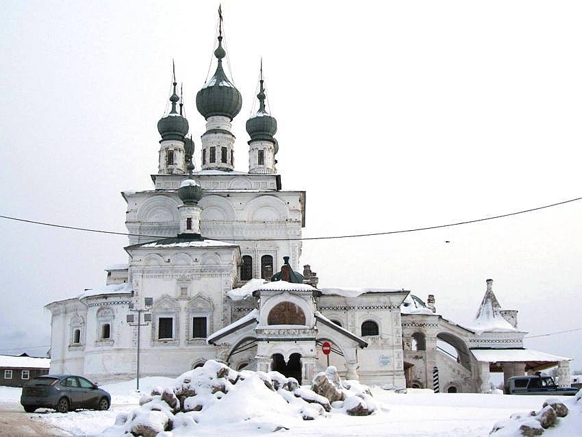 Соликамск. Кафедральный собор Троицы Живоначальной. фасады, вид с севера