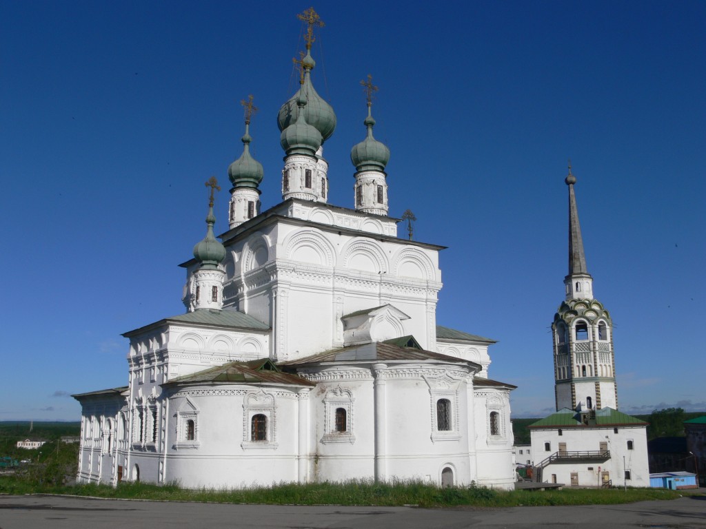Кафедральный собор Троицы Живоначальной, Соликамск (Соликамский район и г. Соликамск, Пермский край). фасады