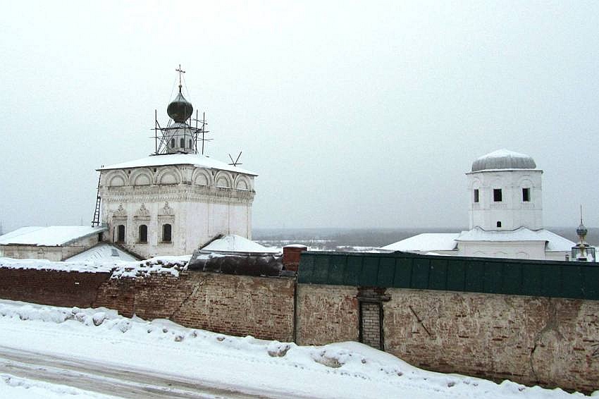 Соликамск. Вознесенский Троицкий монастырь. фасады, южная стена