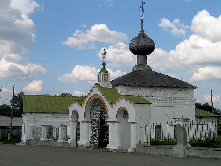 Соликамск. Церковь Введения во храм Пресвятой Богородицы. фасады