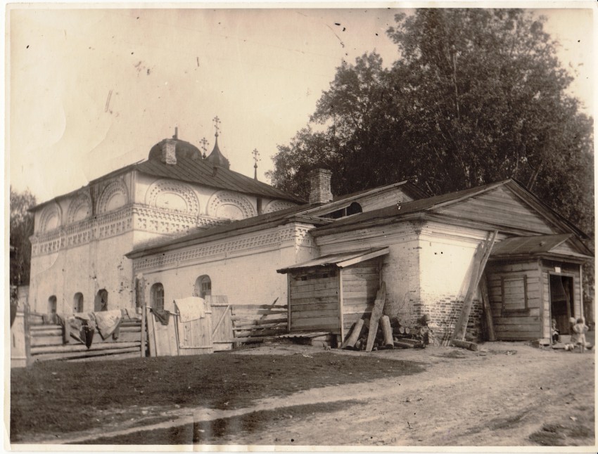 Соликамск. Церковь Введения во храм Пресвятой Богородицы. архивная фотография, Введенская церковь в 40-е годы ХХ века