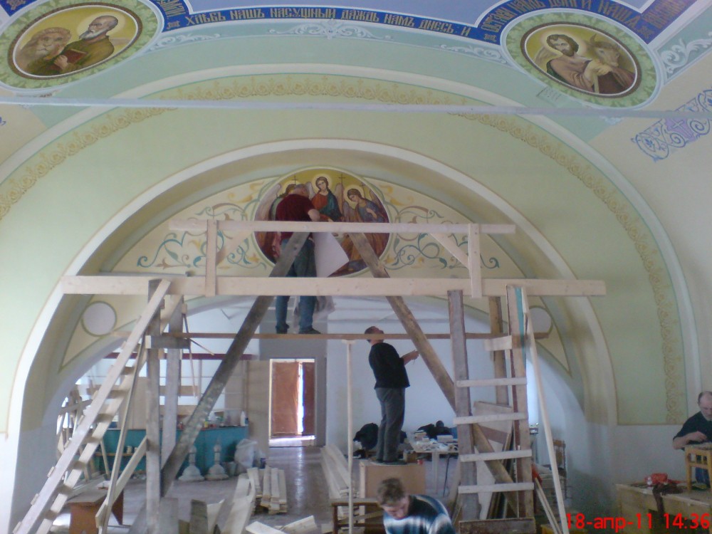 Церковь Введения во храм Пресвятой Богородицы, Соликамск (Соликамский район и г. Соликамск, Пермский край). интерьер и убранство, Идут восстановительные работы Введенского храма г. Соликамска, 2011 год.