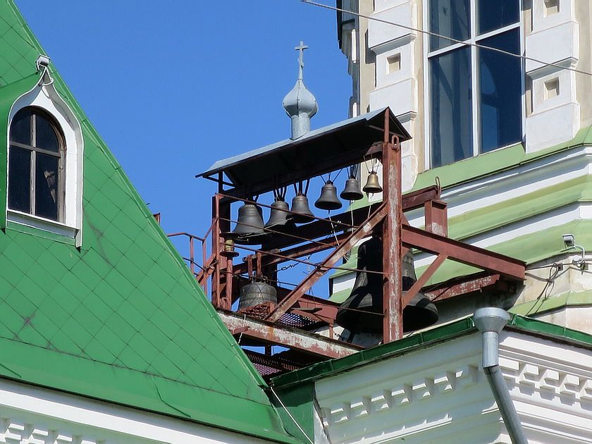 Церковь Иверской иконы Божией Матери, Рыбинск (Рыбинск, город, Ярославская область). архитектурные детали, Звонница церкви Иверской иконы Божией Матери.