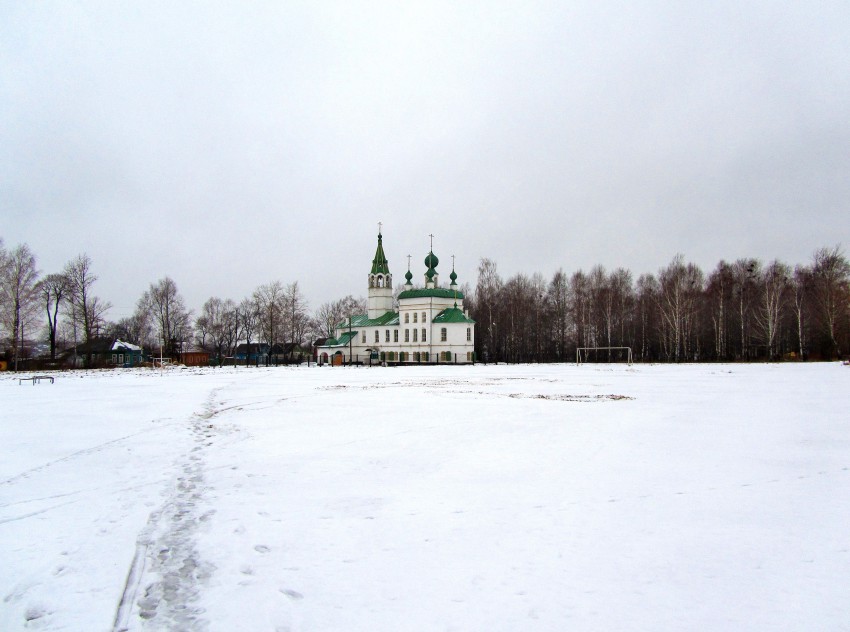 Церковь Вознесения Господня, Тутаев (Тутаевский район, Ярославская область). общий вид в ландшафте, вид с востока