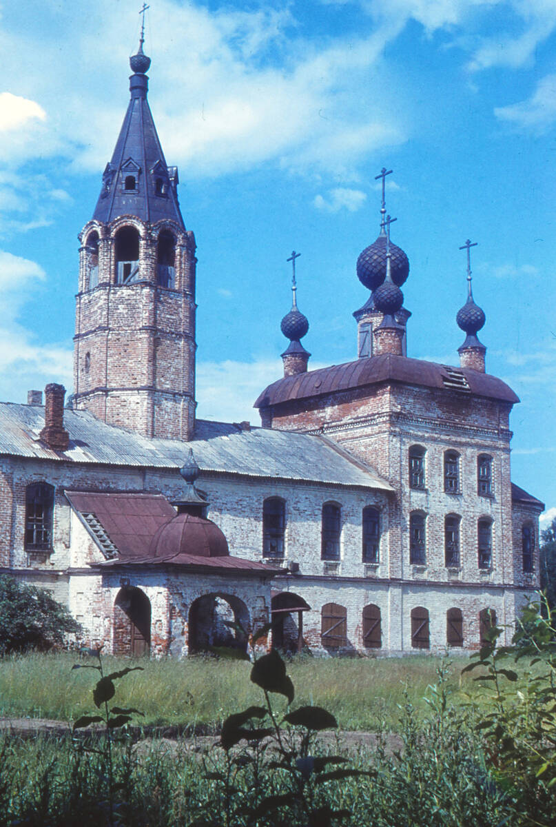 Церковь Вознесения Господня, Тутаев (Тутаевский район, Ярославская область). фасады