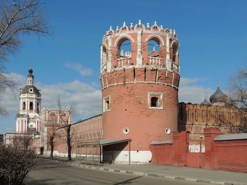 Донской. Донской монастырь. фасады