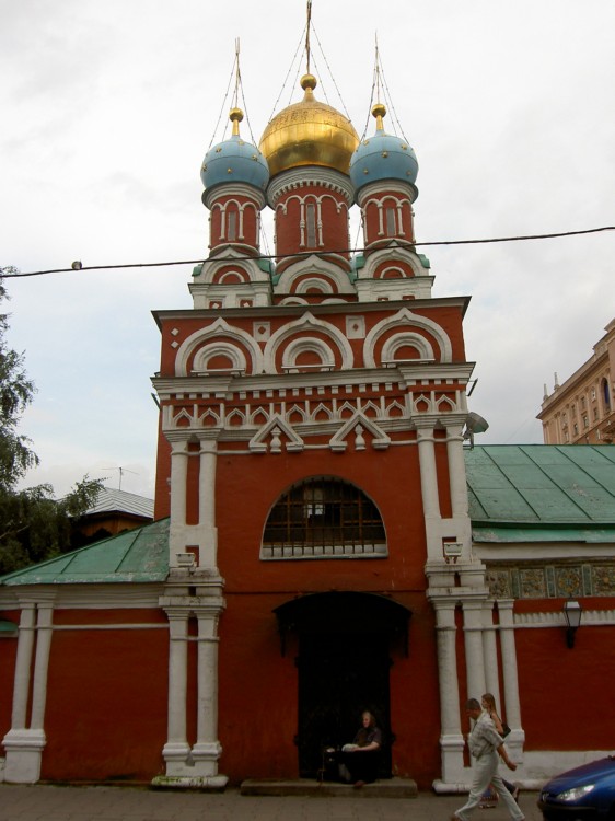 Церковь Успения Пресвятой Богородицы в Гончарах, Таганский (Центральный административный округ (ЦАО), г. Москва). архитектурные детали