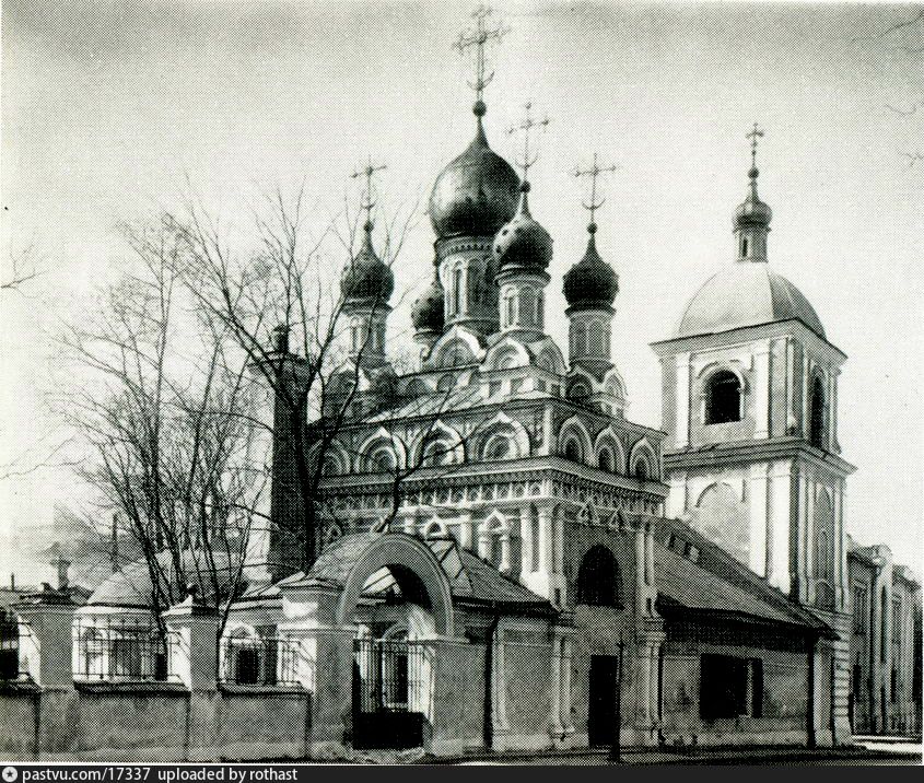 Церковь Успения Пресвятой Богородицы в Гончарах, Таганский (Центральный административный округ (ЦАО), г. Москва). архивная фотография, Фотография с сайта pastvu.ru Фото 1912-1930 гг