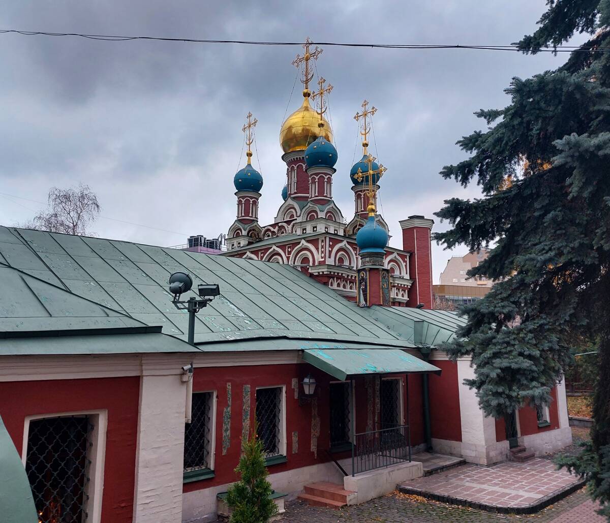 Церковь Успения Пресвятой Богородицы в Гончарах, Таганский (Центральный административный округ (ЦАО), г. Москва). архитектурные детали
